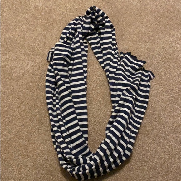 Navy & white & tiny silver stripe scarf - Picture 2 of 5